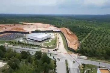 MVV 2.0 New Industri Business Park  Labu Negeri Sembilan