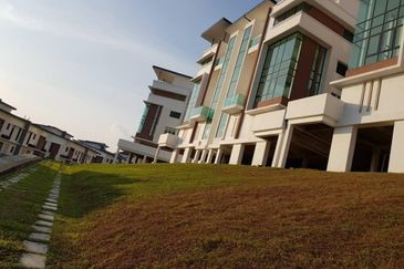 Kingsley Hills @ Putra Heights