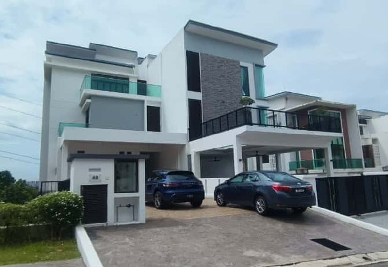 Kingsley Hills @ Putra Heights