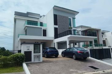 Kingsley Hills @ Putra Heights