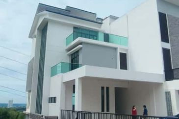 Kingsley Hills @ Putra Heights