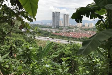 Country Heights Bungalow Land for Sale