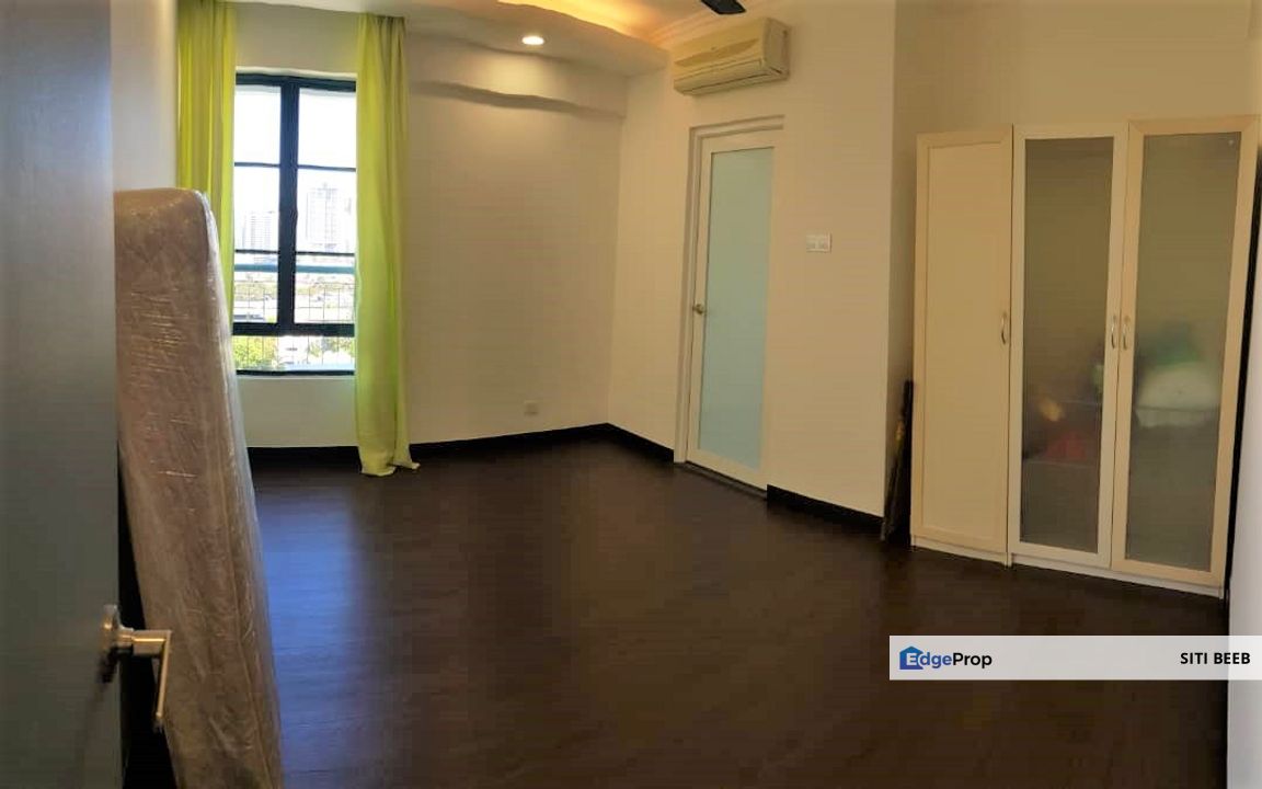 Newly Renovated Unit 202 DC For Sale, Kuala Lumpur, Ampang