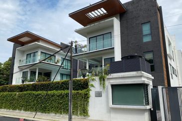 Taman Uthant 2, Ampang Hilir