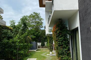 Taman Uthant 2, Ampang Hilir