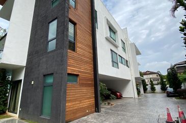 Taman Uthant 2, Ampang Hilir