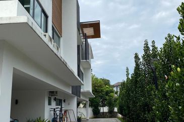 Taman Uthant 2, Ampang Hilir