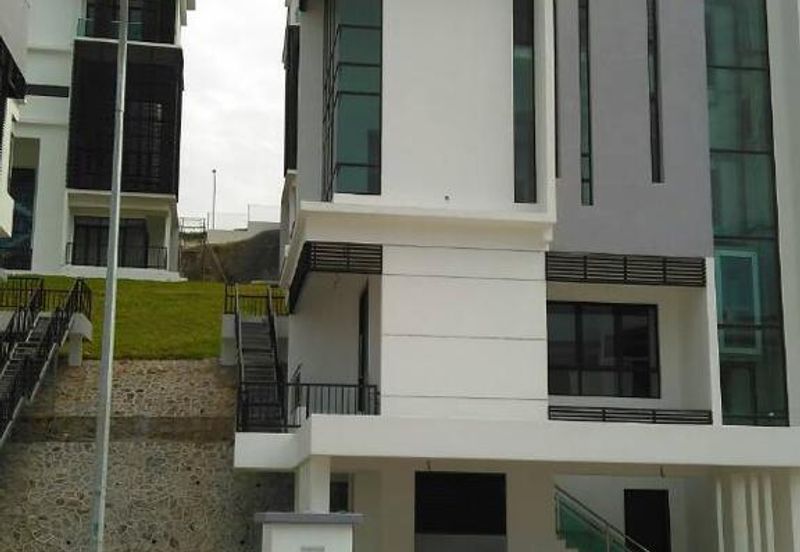 Kingsley Hills @ Putra Heights