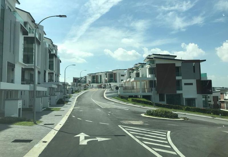 Kingsley Hills @ Putra Heights