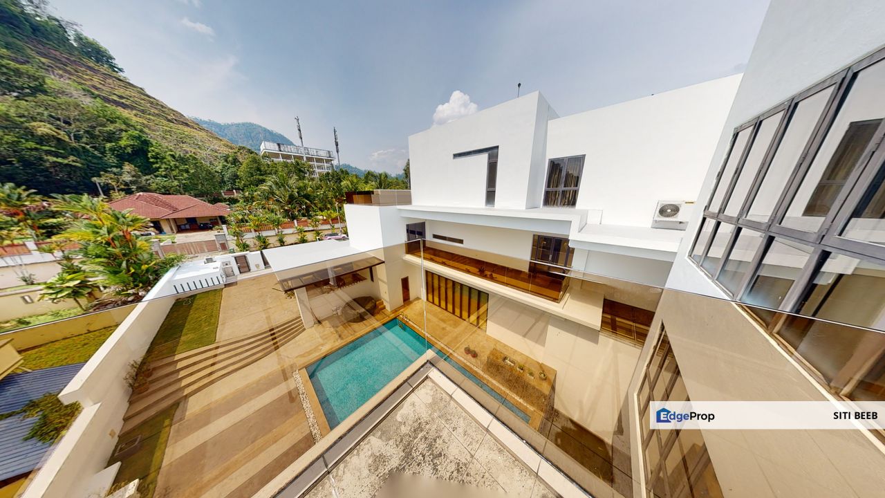 Taman Bentong Makmur Exquisite Designer Bungalow , Pahang, Bentong