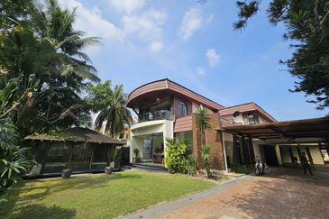 Bungalow at Titiwangsa, KL for Sale 
