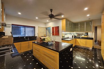 Bungalow at Titiwangsa, KL for Sale 