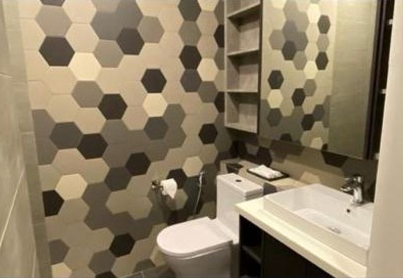 EXSIM | Ceylonz Suites