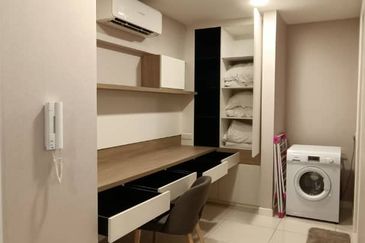 Aria Luxury Residence