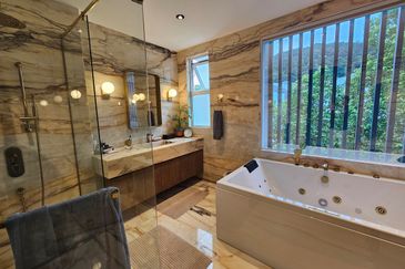 The Rafflesia 3 Storey Semi-D for Sale