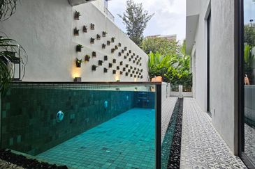 The Rafflesia 3 Storey Semi-D for Sale