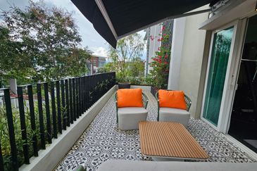 The Rafflesia 3 Storey Semi-D for Sale