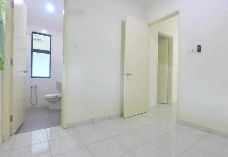 Avenue 2, Lake Valley