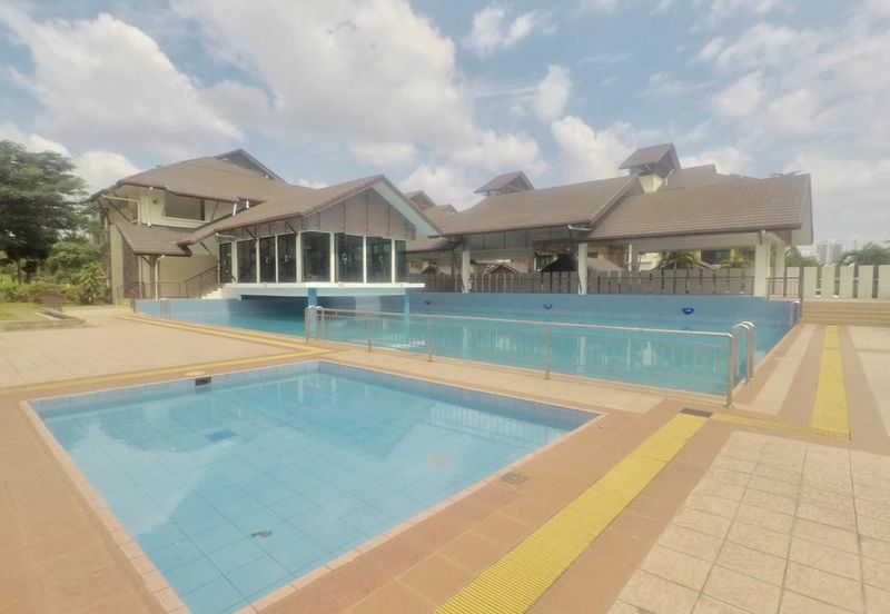 Avenue 2, Lake Valley