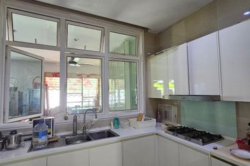 The Residence Glades Putra Heights 3 Storey Bungalow for Sale