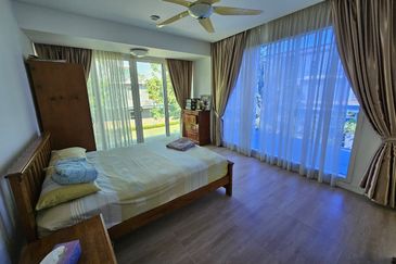 The Residence Glades Putra Heights 3 Storey Bungalow for Sale