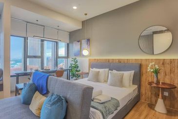 EXSIM | Ceylonz Suites