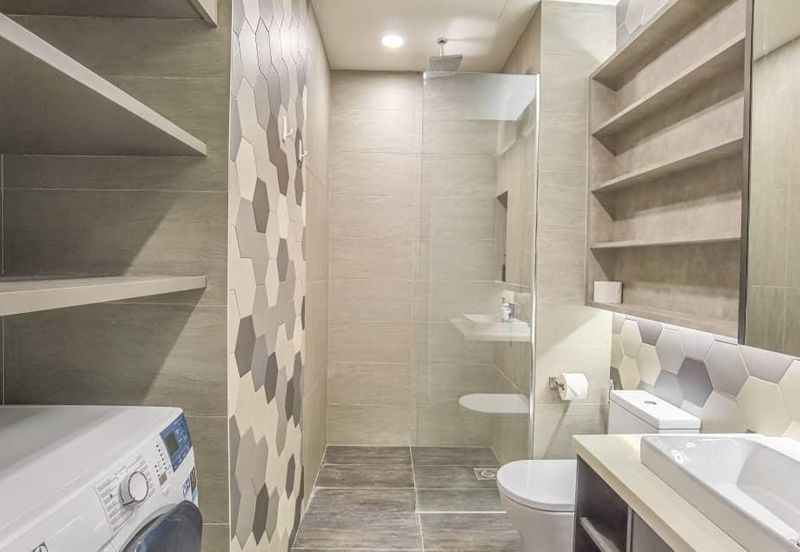 EXSIM | Ceylonz Suites