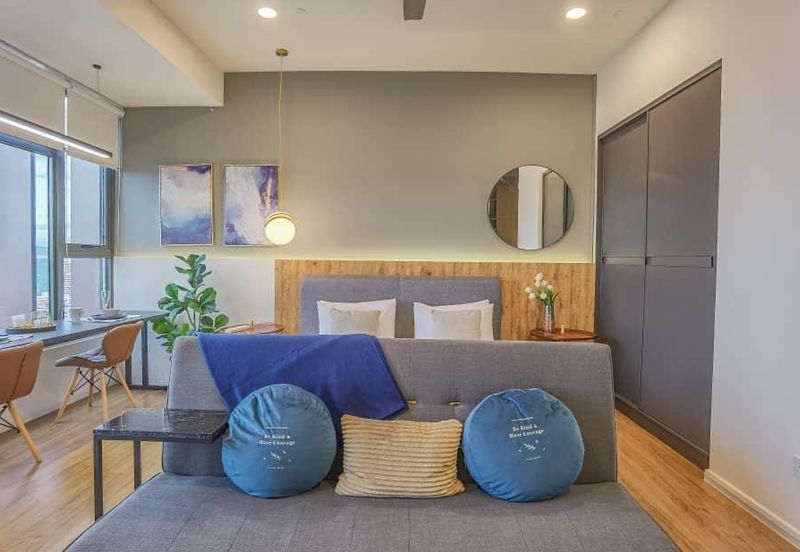 EXSIM | Ceylonz Suites