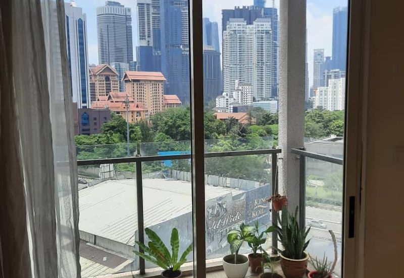 231 TR Serviced Suite