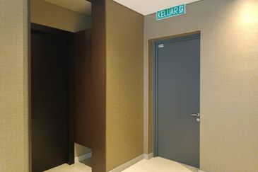 Pavilion Ceylon Hill Commercial Bungalow