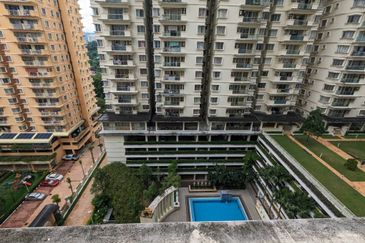 Platinum Hill Condo Pv8