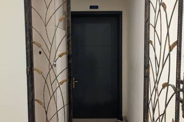 Platinum Hill Condo Pv8