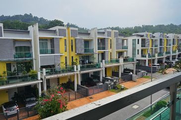 Taman Ukay Tropika