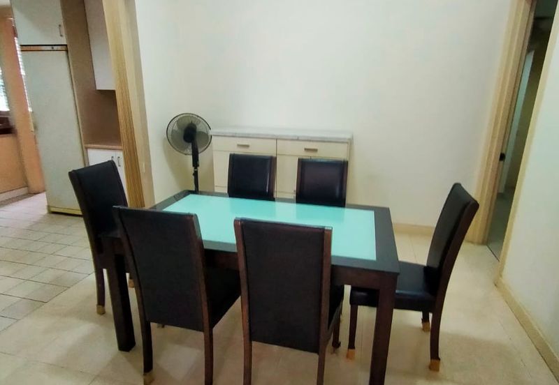 Hampshire Park Condominium