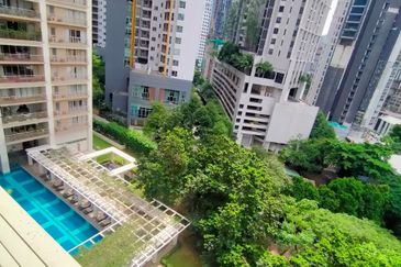 Hampshire Park Condominium