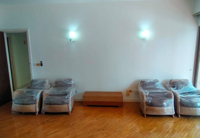 Hampshire Park Condominium