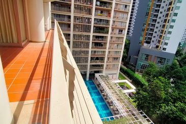 Hampshire Park Condominium