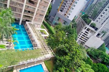 Hampshire Park Condominium