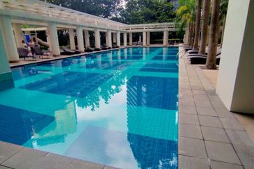 Hampshire Park Condominium