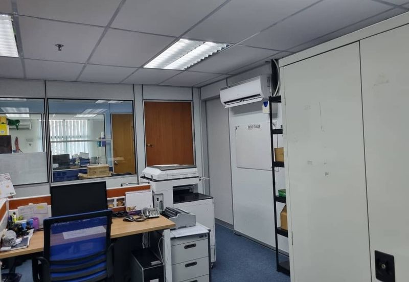 Wisma Zelan(Number One Business Centre)