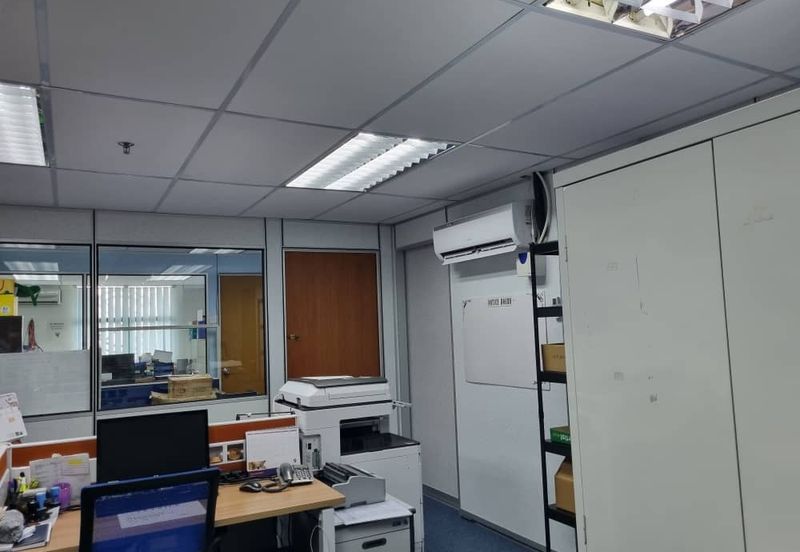 Wisma Zelan(Number One Business Centre)