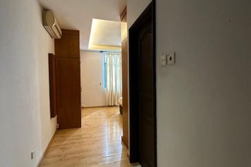 Corinthian Condominium