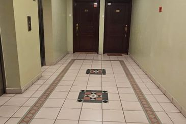 Corinthian Condominium