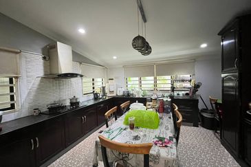 Bungalow at Taman Keramat Kuala Lumpur for Sale