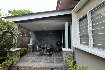Bungalow at Taman Keramat Kuala Lumpur for Sale