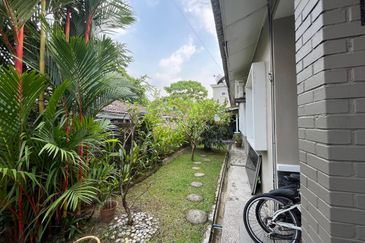 Bungalow at Taman Keramat Kuala Lumpur for Sale