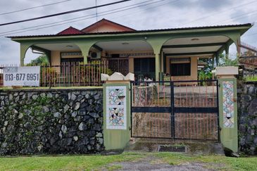Bungalow at Seremban Hill Top Area for Sale