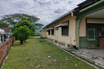 Bungalow at Seremban Hill Top Area for Sale