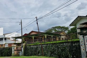 Bungalow at Seremban Hill Top Area for Sale