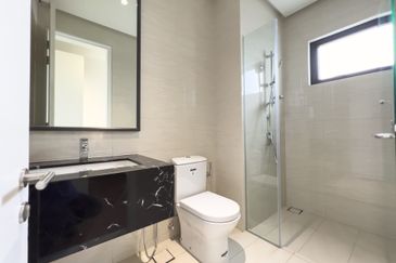 Oxford Residences @ Pavilion Embassy